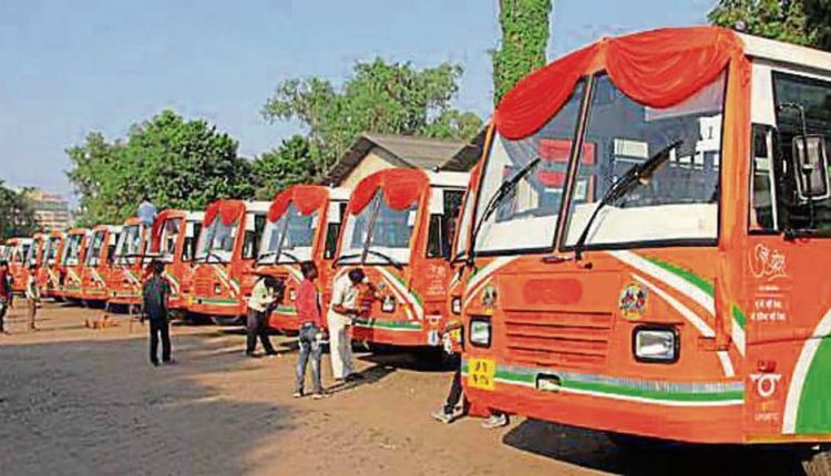 100 CNG Buses